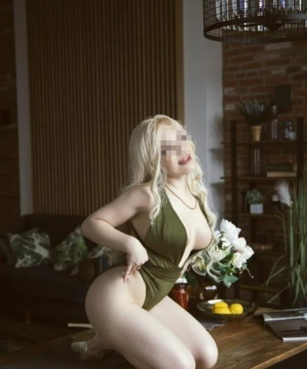 Анастасия, 24